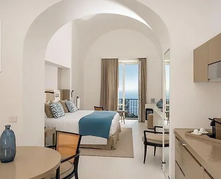 Palazzo M فندق *